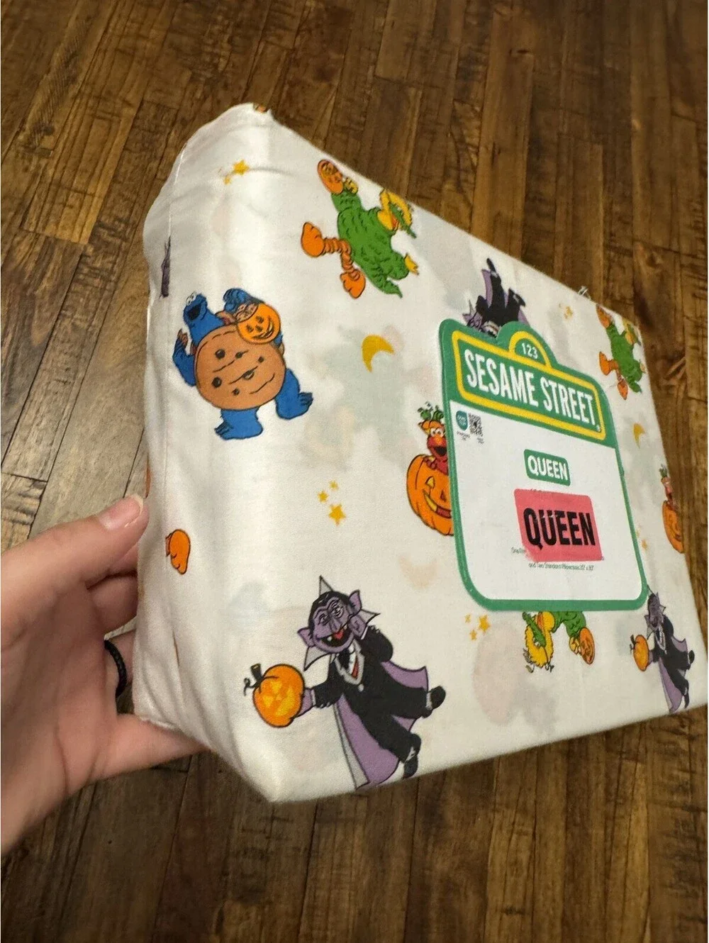 Sesame Street Halloween Queen Sheet Set 100% Cotton 4pc Elmo Cookie Monster READ
